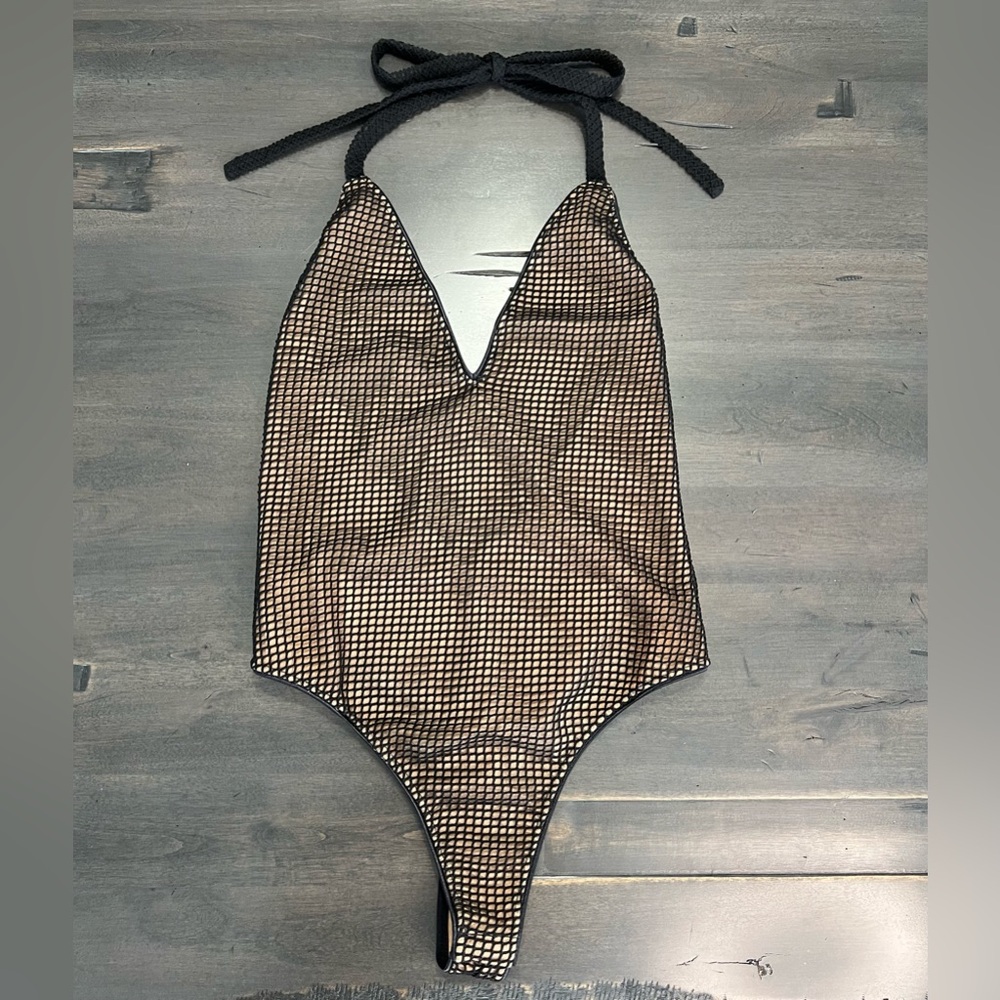 COSMOPOLITAN Dress the Population Brigette Plunging Halter Bodysuit Black size S